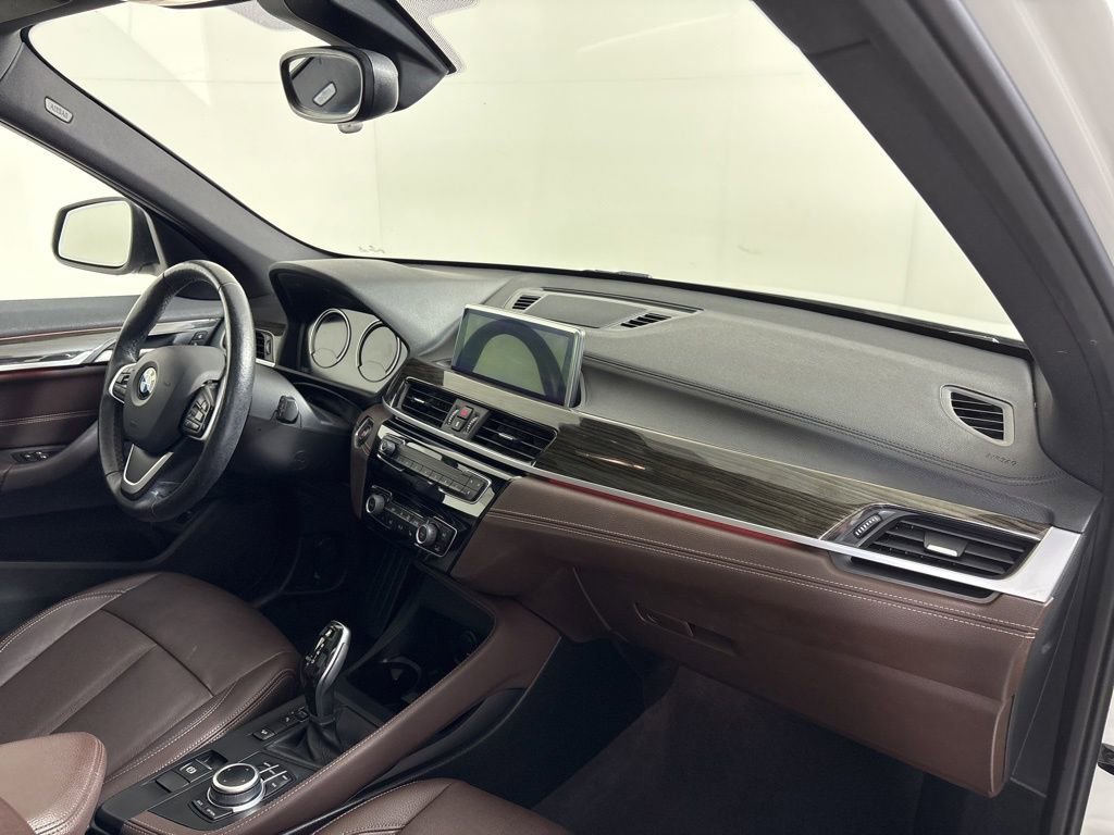 Used 2021 BMW X1 xDrive28i w/ Convenience Package AWD/4WD image 13