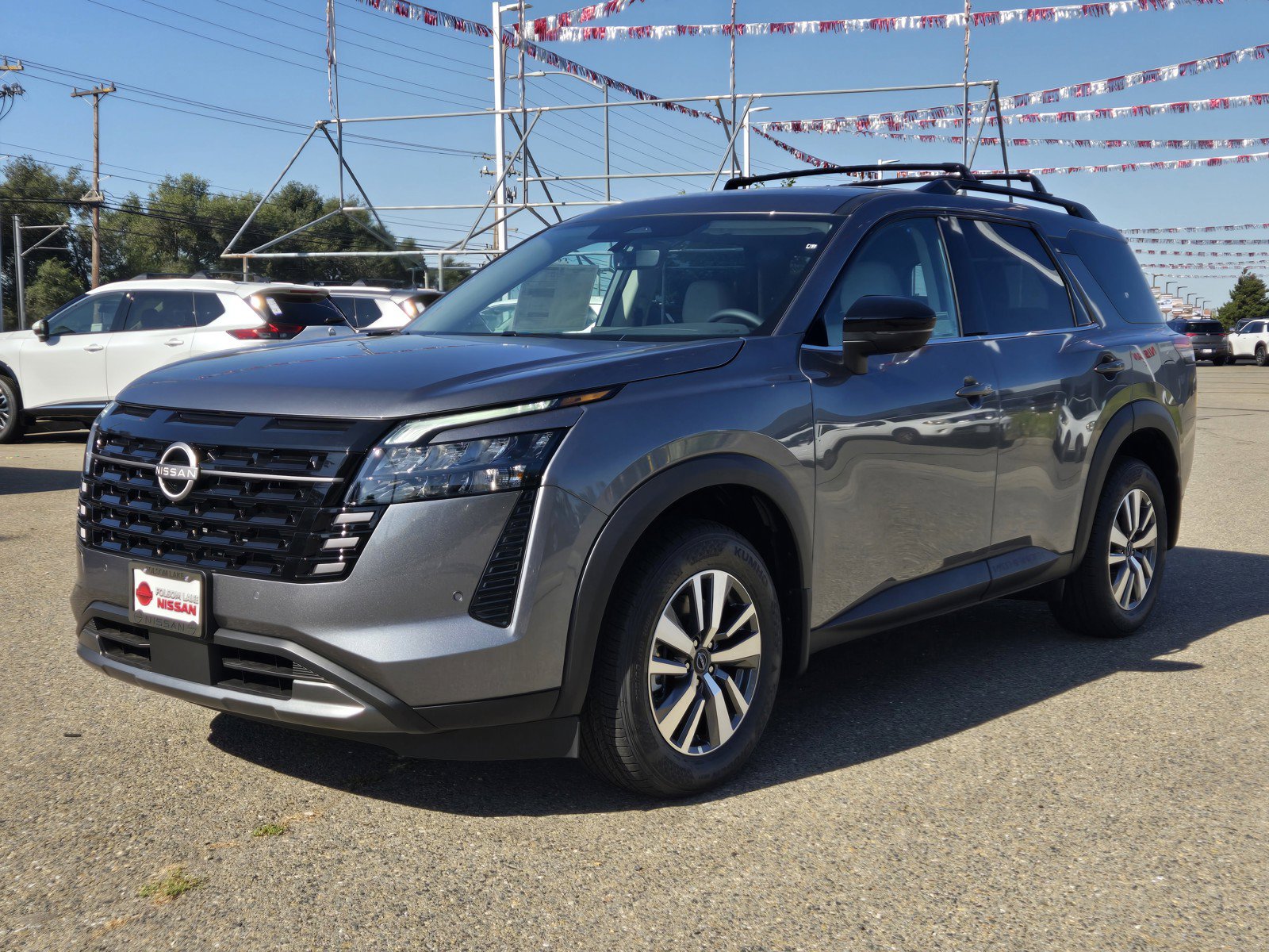 New 2026 Nissan Pathfinder SL AWD/4WD image 8