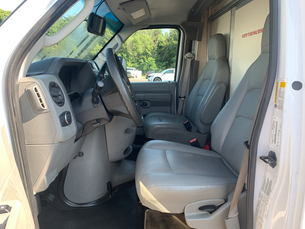 Used 2022 Ford E-350 and Econoline 350 Super Duty w/ Power Windows & Locks Group RWD image 15