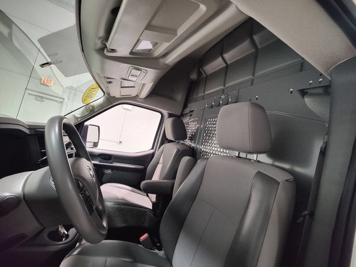 Used 2018 Nissan NV 2500 S RWD image 25