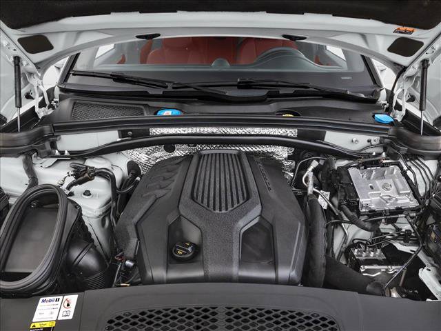 New 2026 Porsche Macan AWD/4WD image 8