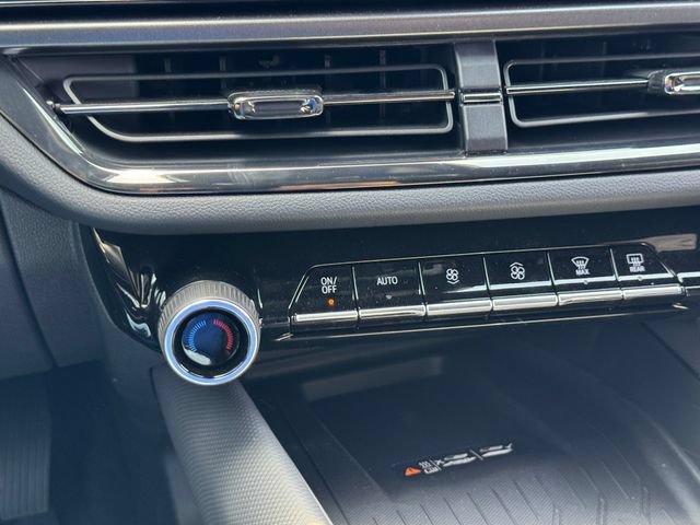 New 2026 Chevrolet Equinox EV RS w/ Convenience Package II FWD image 17