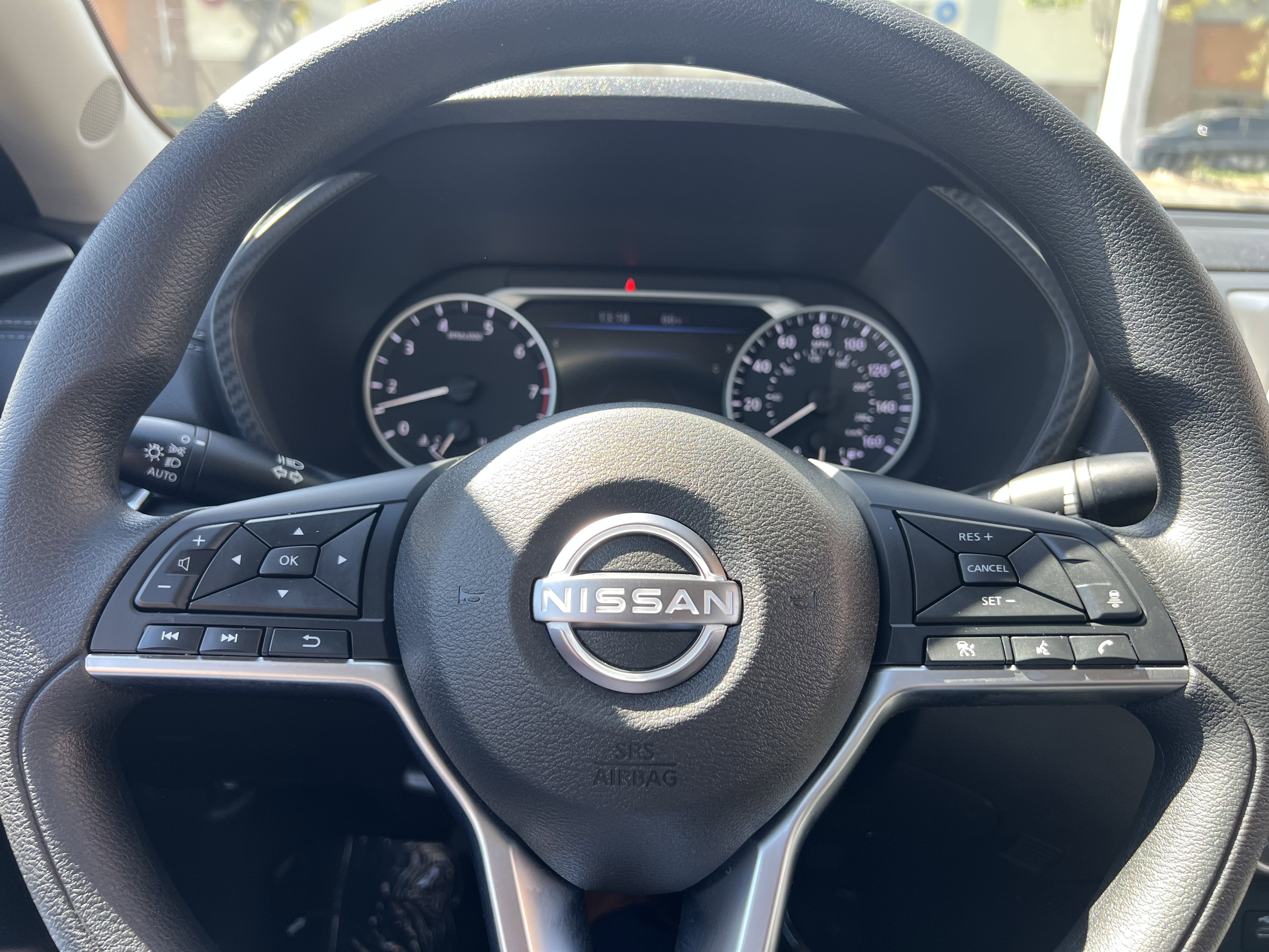 Used 2025 Nissan Sentra SV w/ Trunk Package FWD image 17