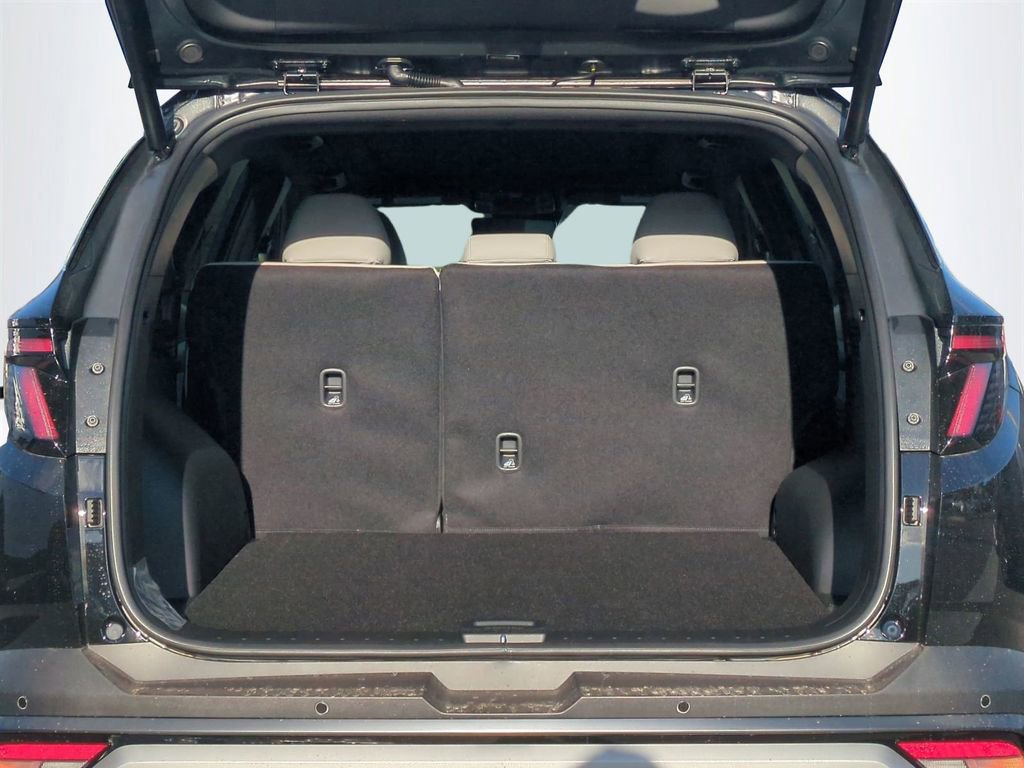 New 2026 Hyundai Tucson Limited image 14