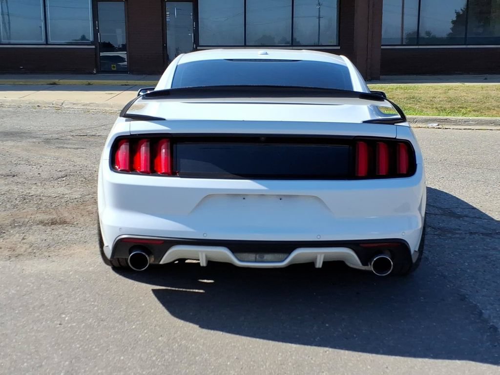 Used 2016 Ford Mustang GT Premium w/ GT Performance Package RWD image 4