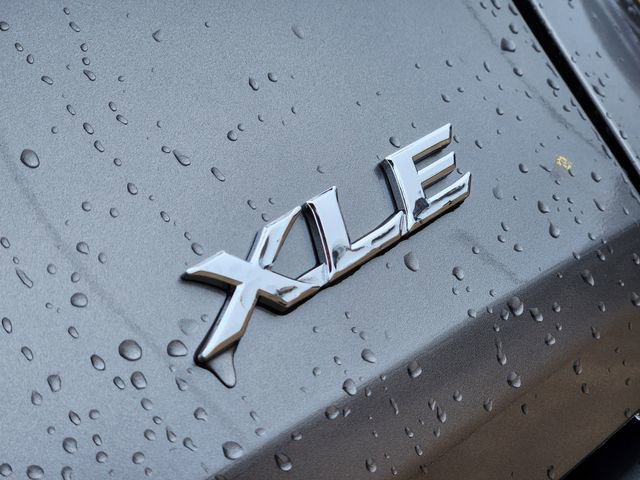 New 2026 Toyota Sienna XLE FWD image 9