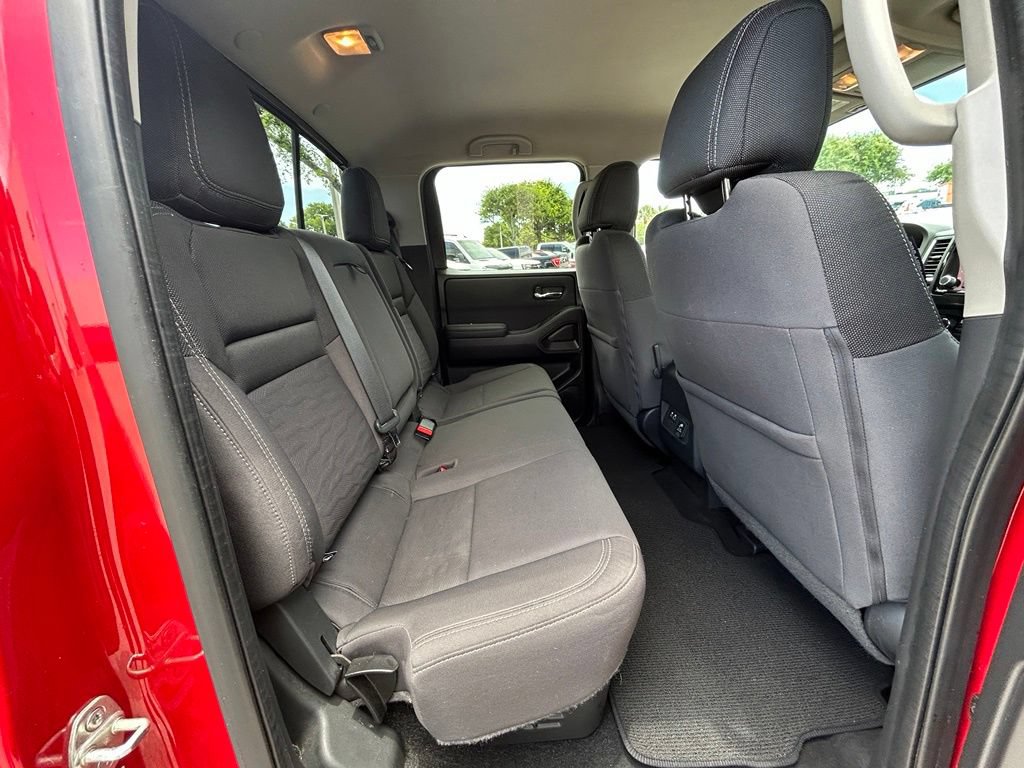 Used 2022 Nissan Frontier SV RWD image 28
