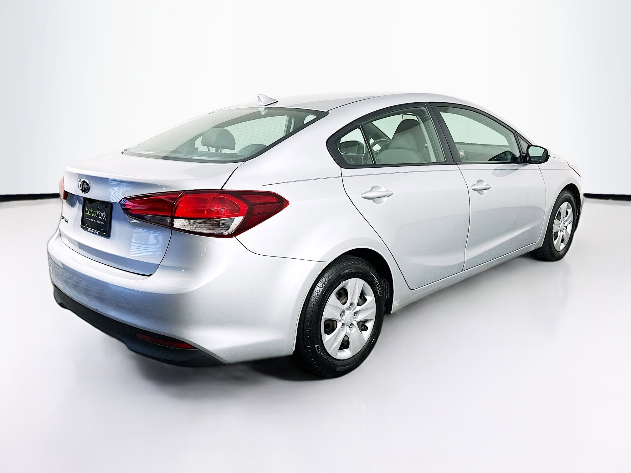 Used 2017 Kia Forte LX FWD image 9