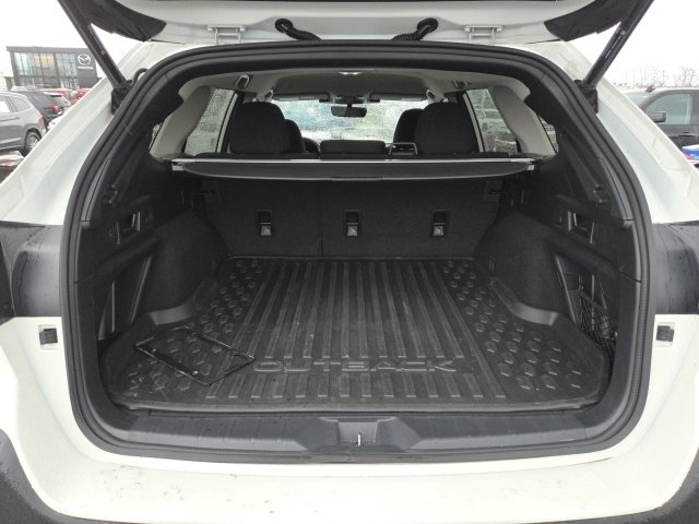 Used 2024 Subaru Outback Premium image 11