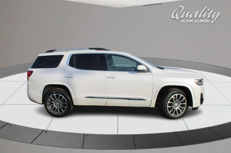 Certified 2022 GMC Acadia Denali w/ Denali Ultimate Package image 3