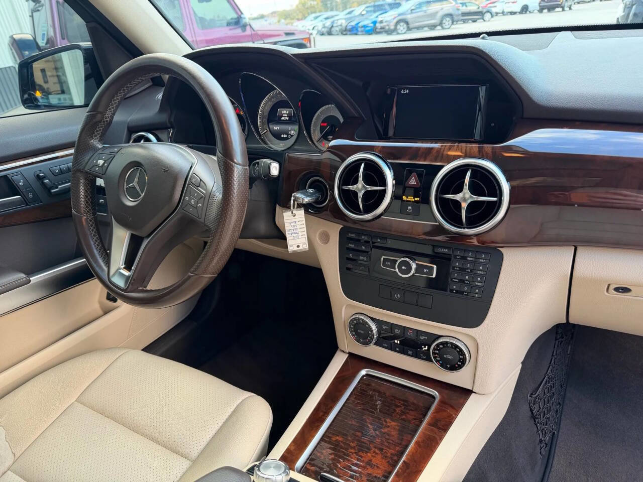 Used 2015 Mercedes-Benz GLK 250 BlueTEC 4MATIC image 13