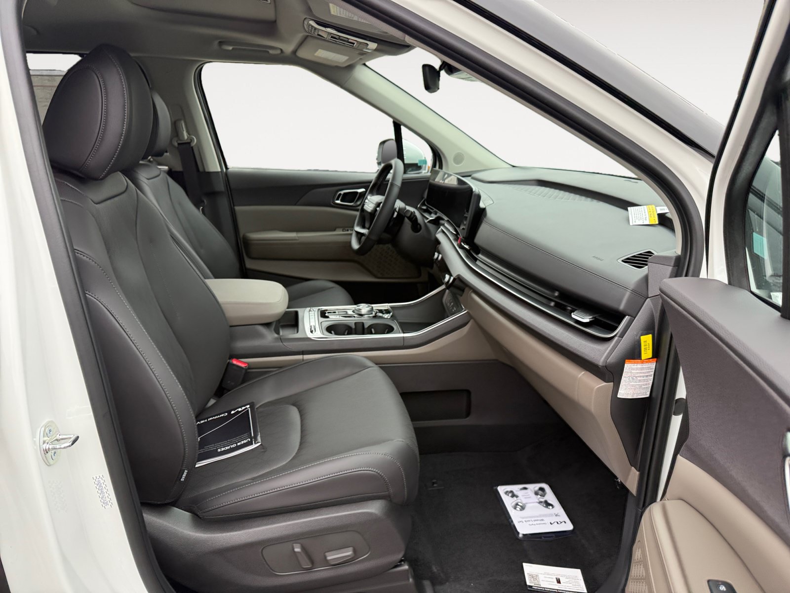New 2027 Kia Carnival SX FWD image 19