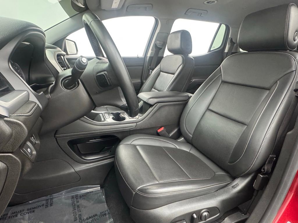 Used 2023 GMC Acadia SLT image 17