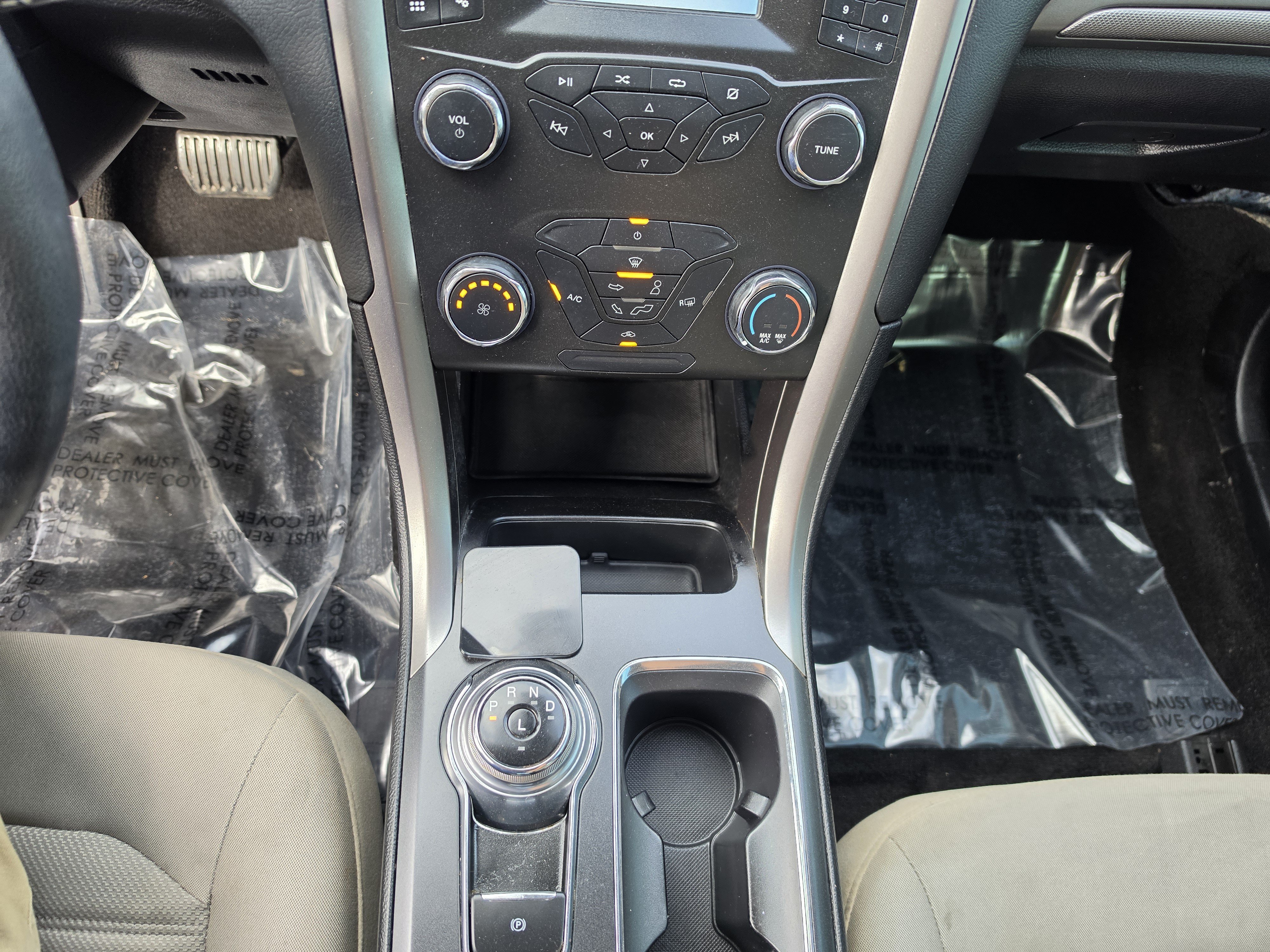 Used 2020 Ford Fusion S FWD image 17