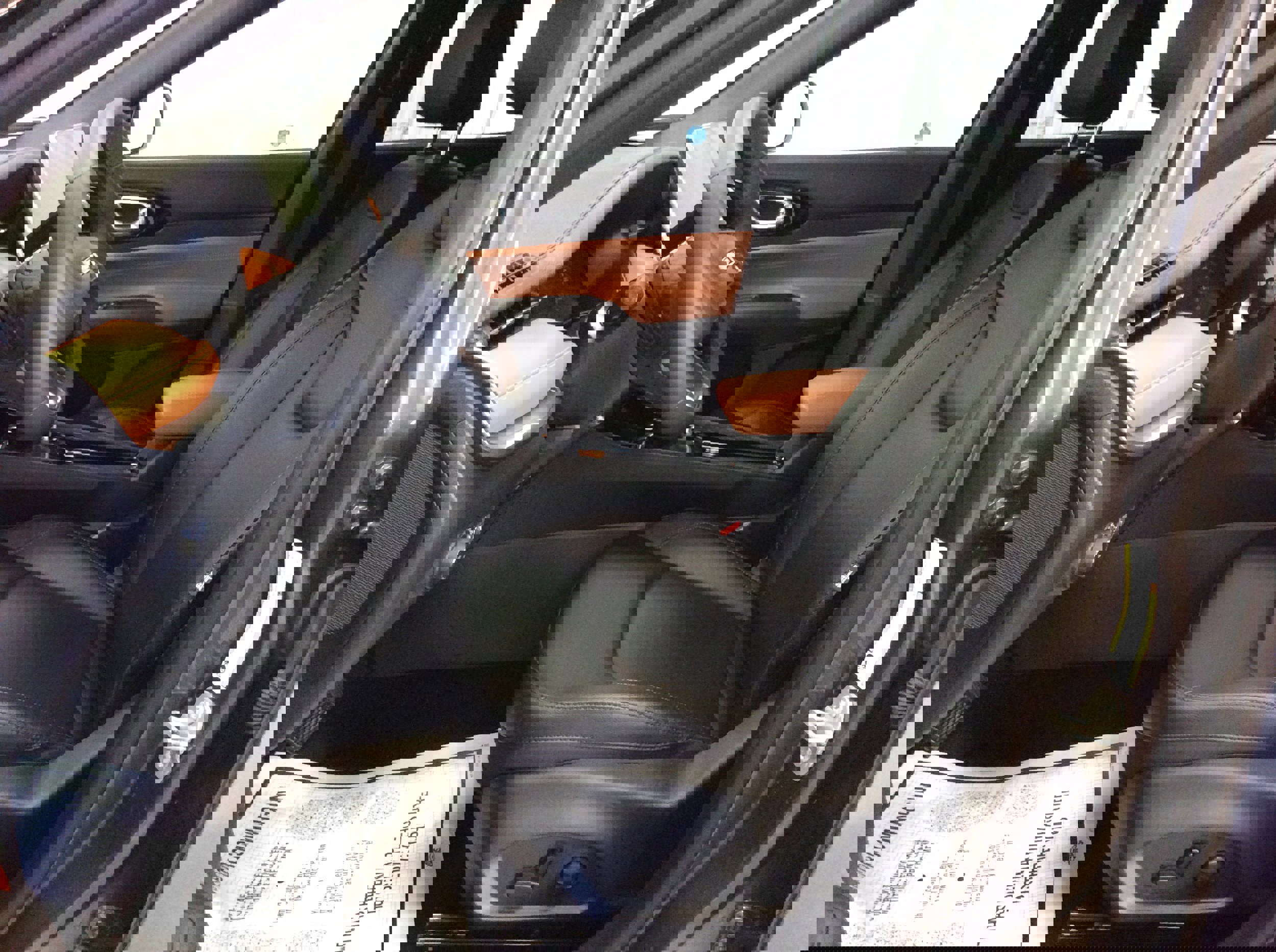 Used 2024 Jeep Compass Limited image 14