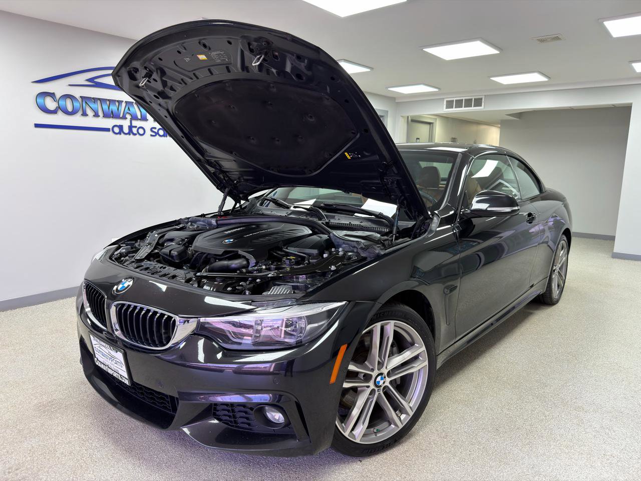 Used 2019 BMW 440i xDrive Convertible w/ M Sport Package image 39