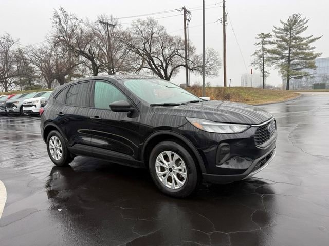 Used 2025 Ford Escape Active image 8