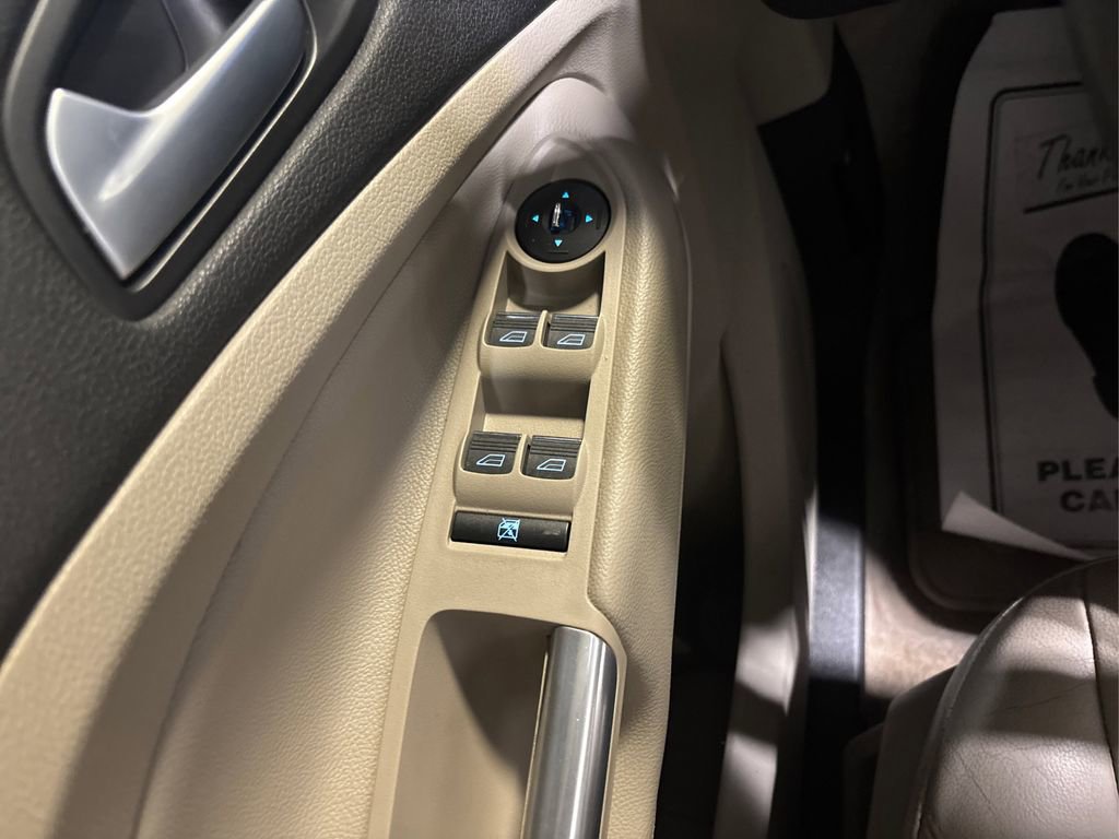 Used 2013 Ford C-MAX SEL FWD image 32