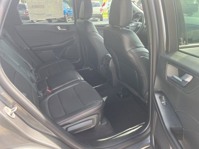 New 2025 Ford Escape ST-Line w/ Tech Pack #1 image 13