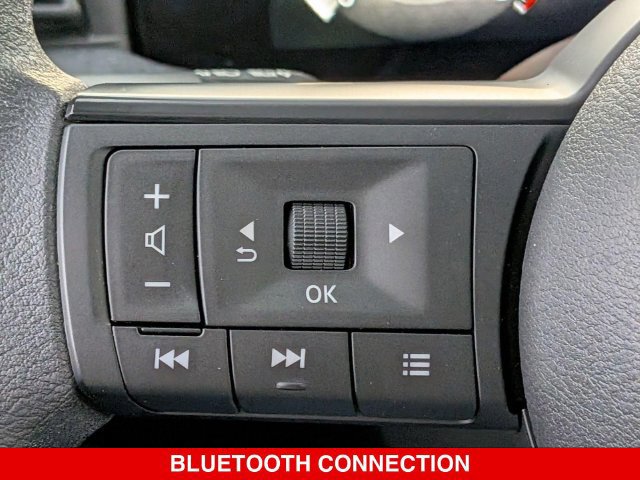 Certified 2025 Nissan Kicks SV w/ SV Premium Package AWD/4WD image 21