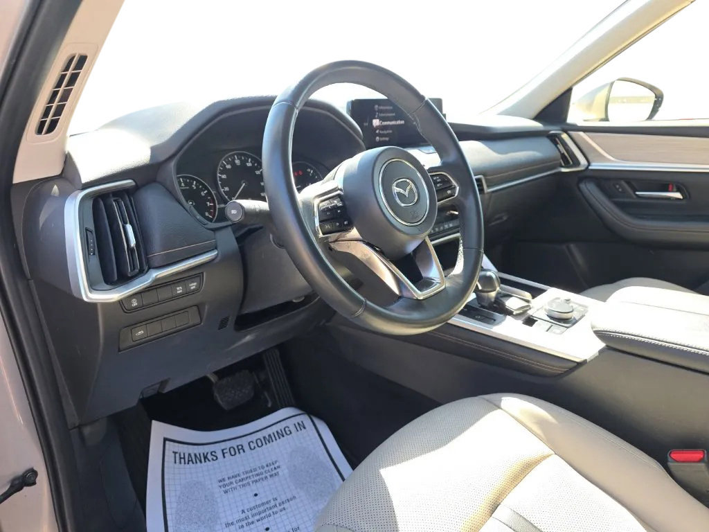 Used 2024 MAZDA CX-90 3.3 Turbo w/ Preferred Package AWD/4WD image 16