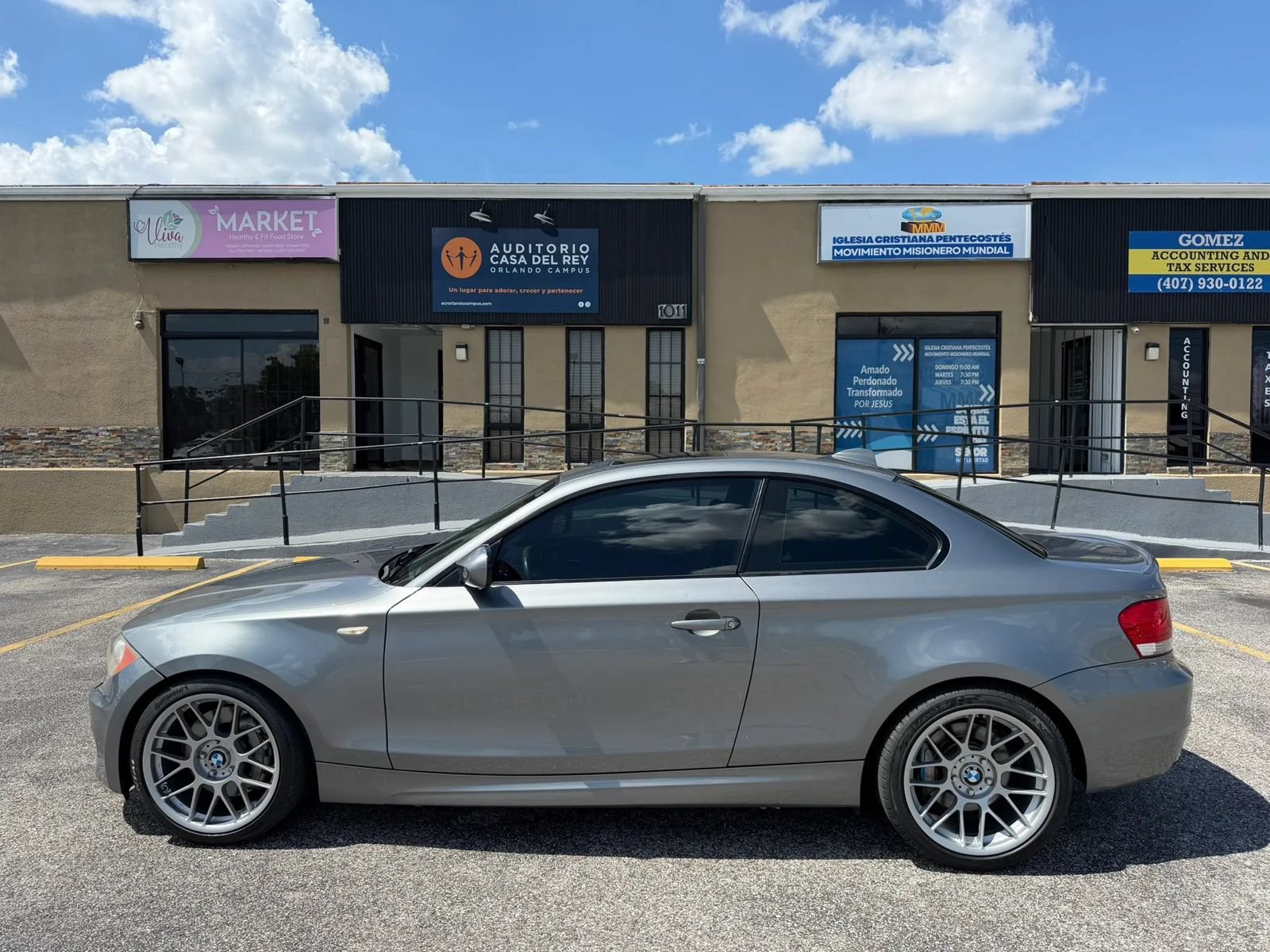 Used 2011 BMW 135i Coupe RWD image 2