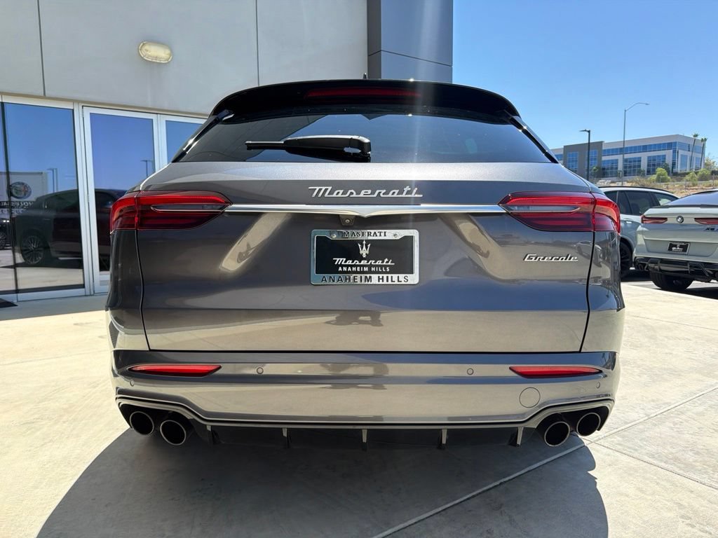 Certified 2023 Maserati Grecale Modena AWD/4WD image 7