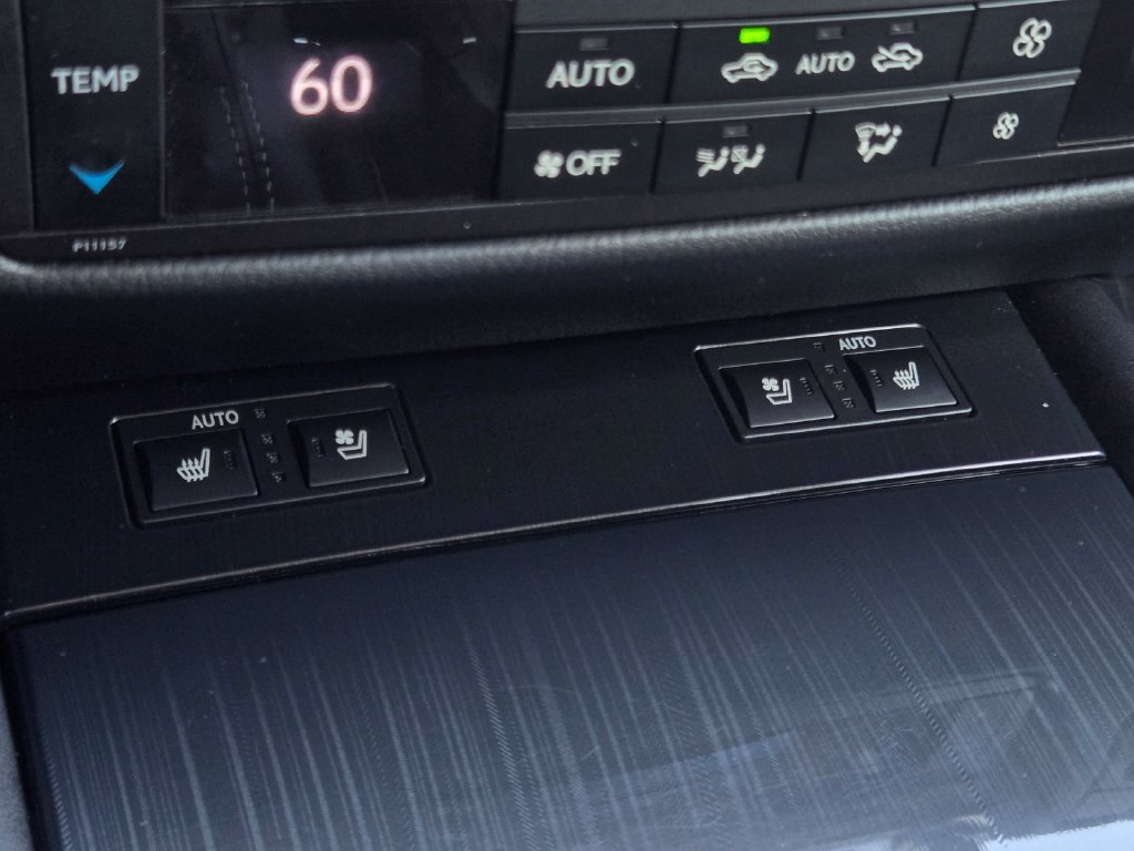 Used 2016 Lexus GS 200t w/ Premium Package RWD image 22