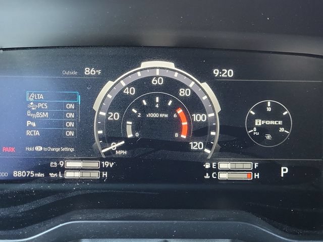Used 2023 Toyota Tundra Platinum AWD/4WD image 14