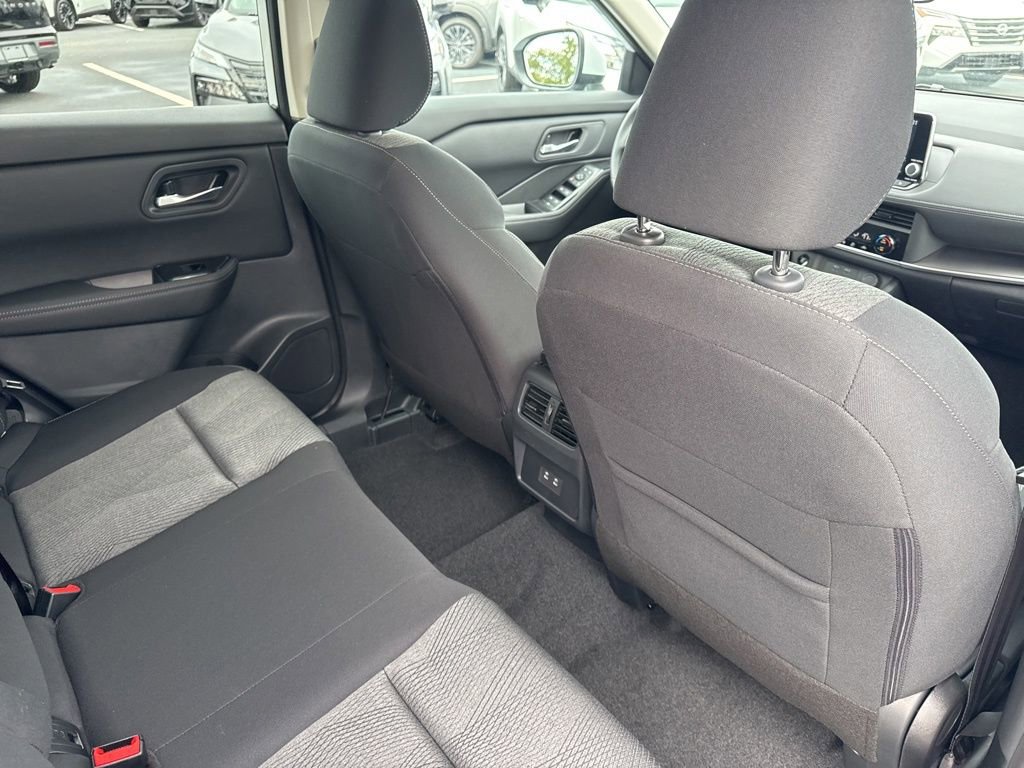 New 2026 Nissan Rogue SV FWD image 19