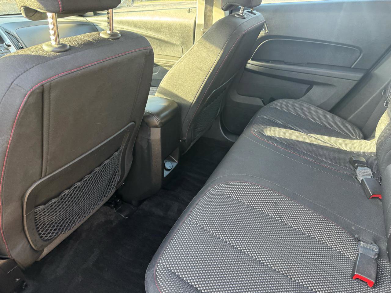 Used 2017 Chevrolet Equinox LS FWD image 34