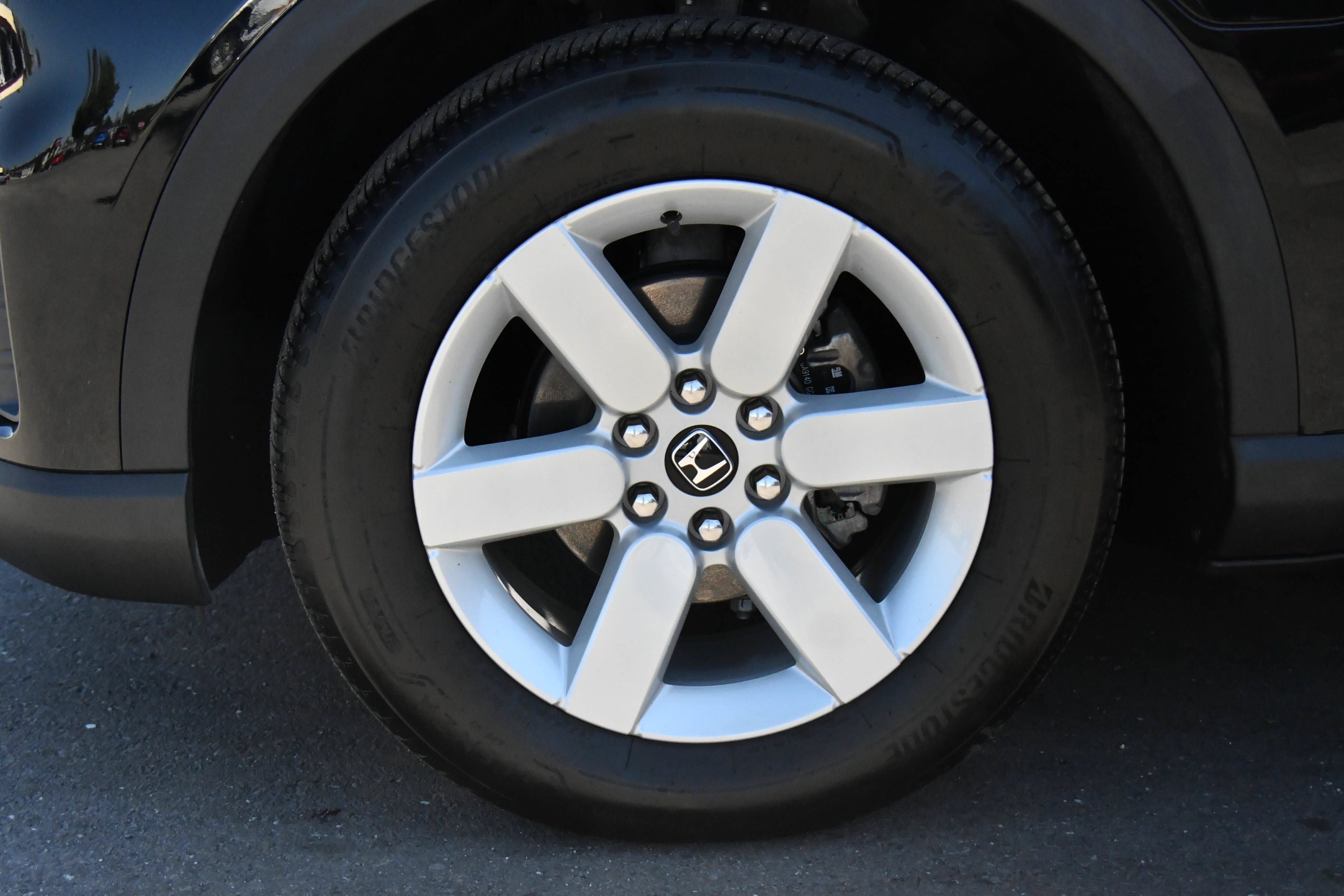Used 2024 Honda Prologue EX image 12