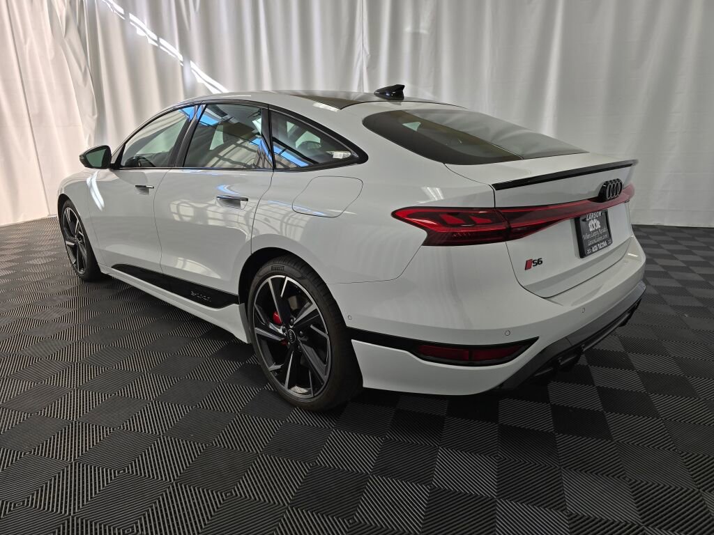 New 2025 Audi S6 e-tron Prestige image 4