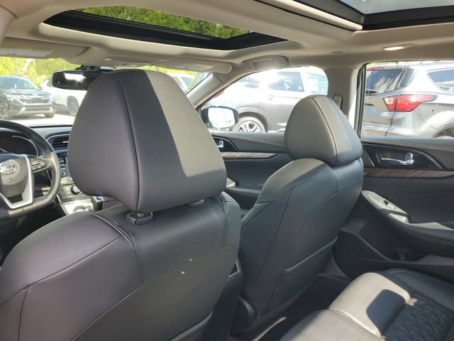 Used 2016 Nissan Maxima Platinum FWD image 9