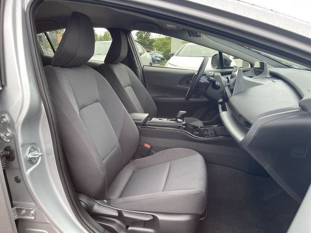 Certified 2026 Toyota Prius LE FWD image 20
