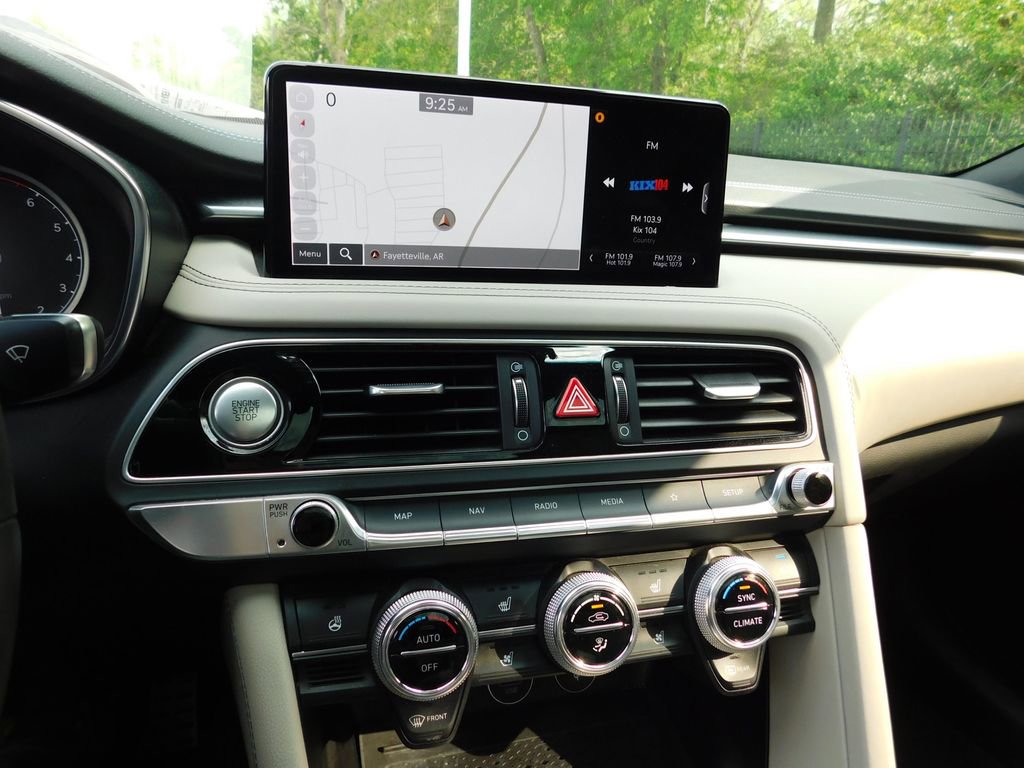 Used 2023 Genesis G70 2.0T w/ Sport Prestige Package image 10