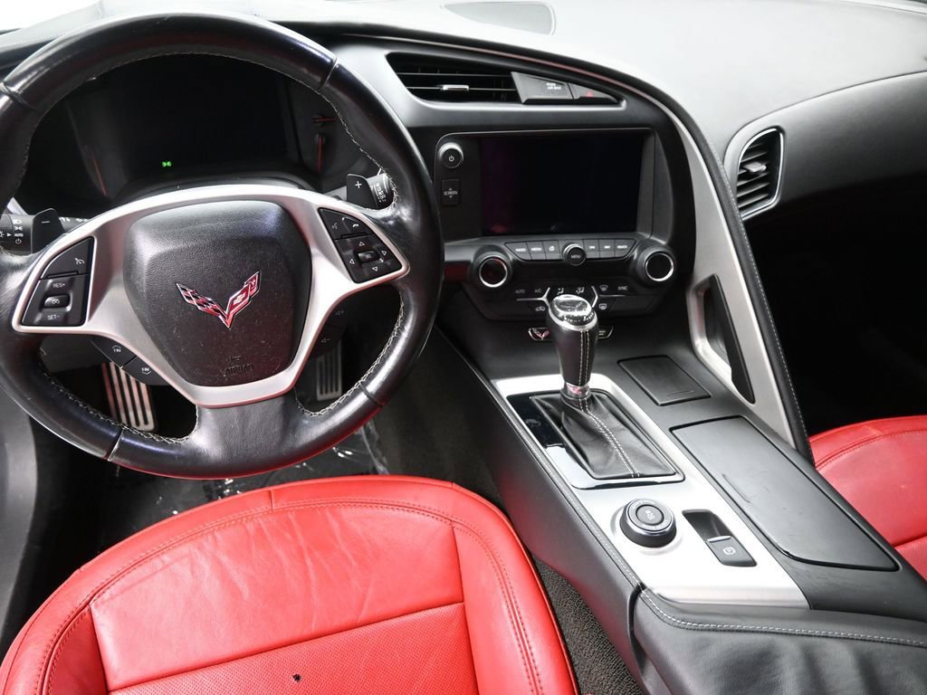 Used 2015 Chevrolet Corvette Stingray Coupe image 14