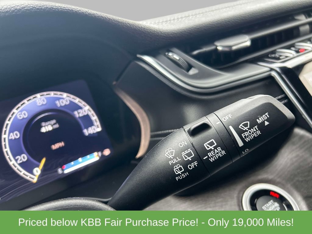 Used 2024 Jeep Grand Cherokee L Limited image 27