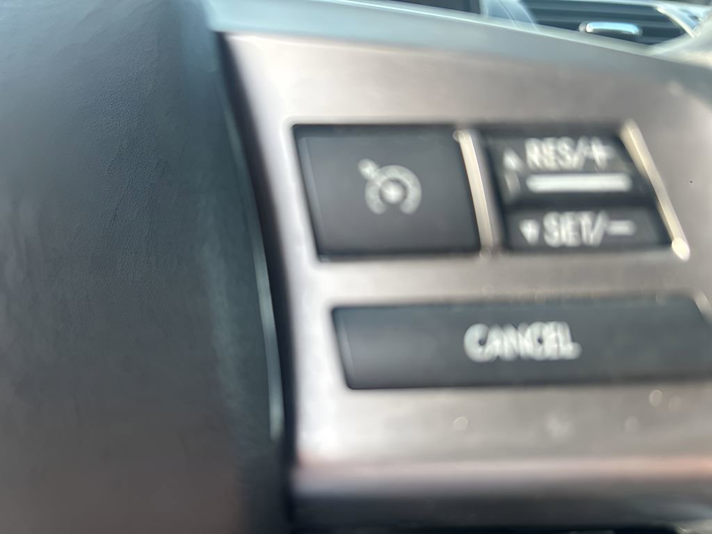 Used 2014 Subaru Crosstrek 2.0i Limited image 16