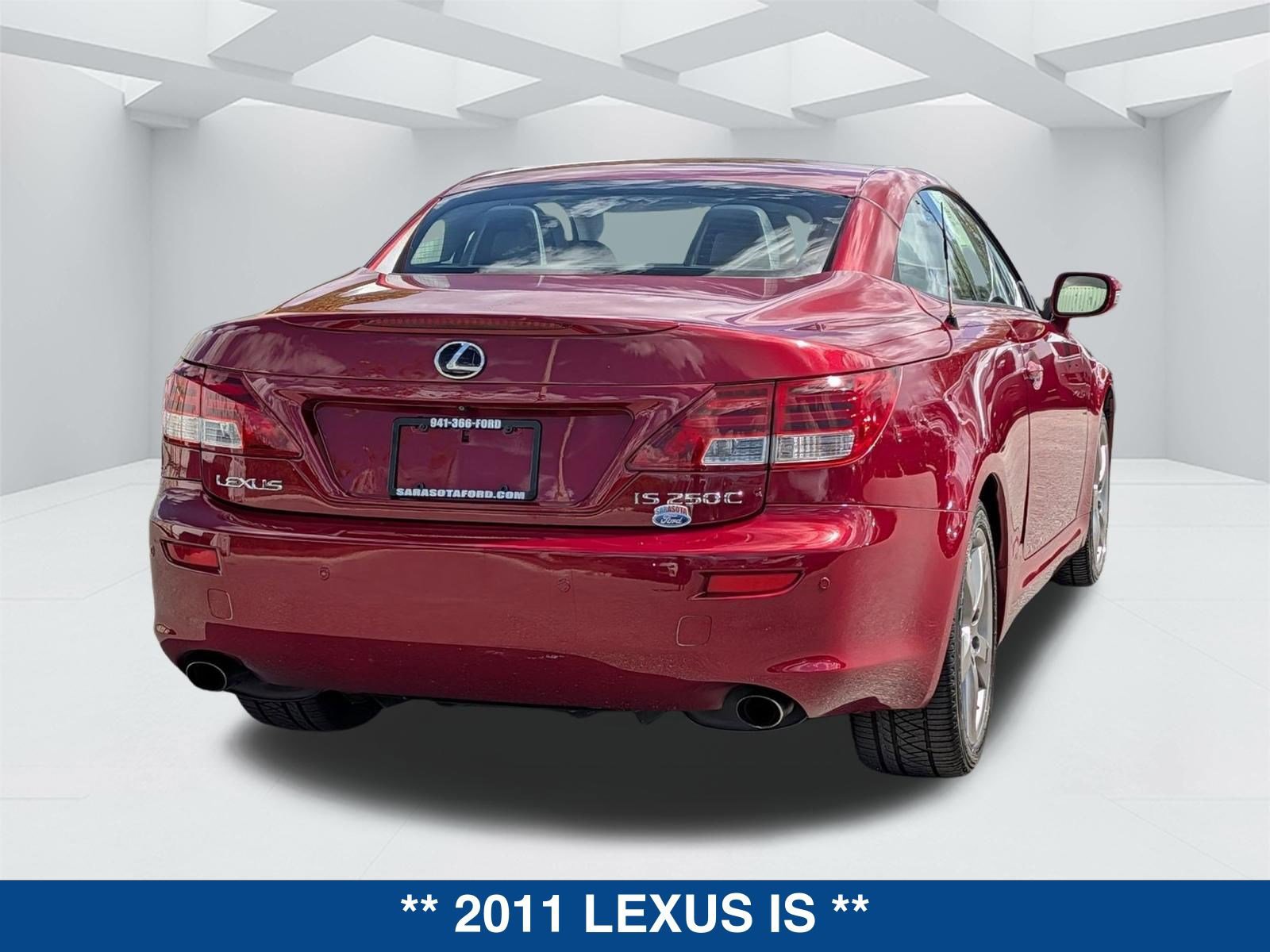 Used 2011 Lexus IS 250C w/ Luxury Pkg image 4