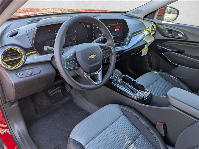New 2026 Chevrolet Trax LT w/ Sunroof Package image 3