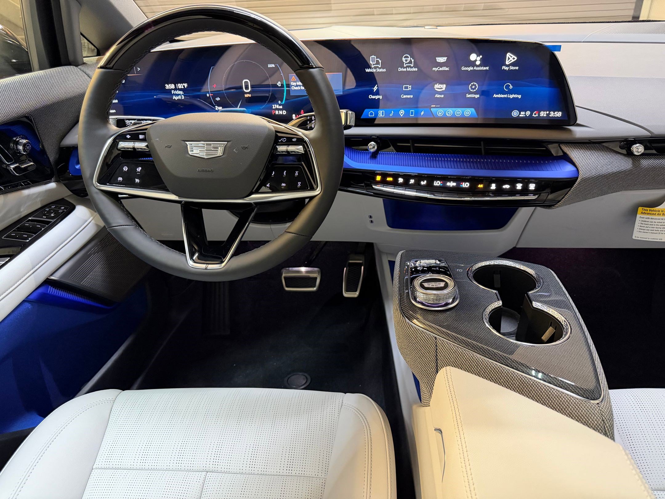 New 2025 Cadillac Optiq Sport 2 w/ LPO, Floor Liner Package image 47