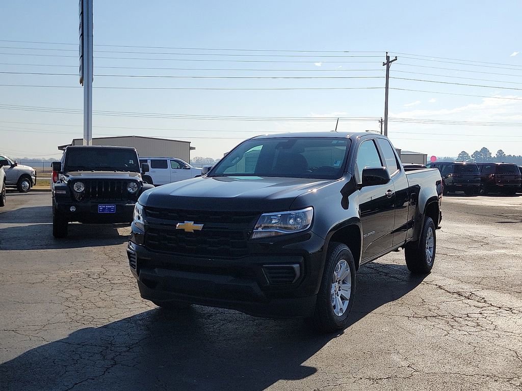 Used 2022 Chevrolet Colorado LT w/ Fleet Safety Package image 2