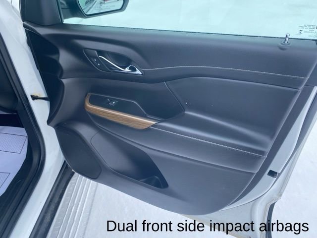 Used 2023 GMC Acadia SLE image 34