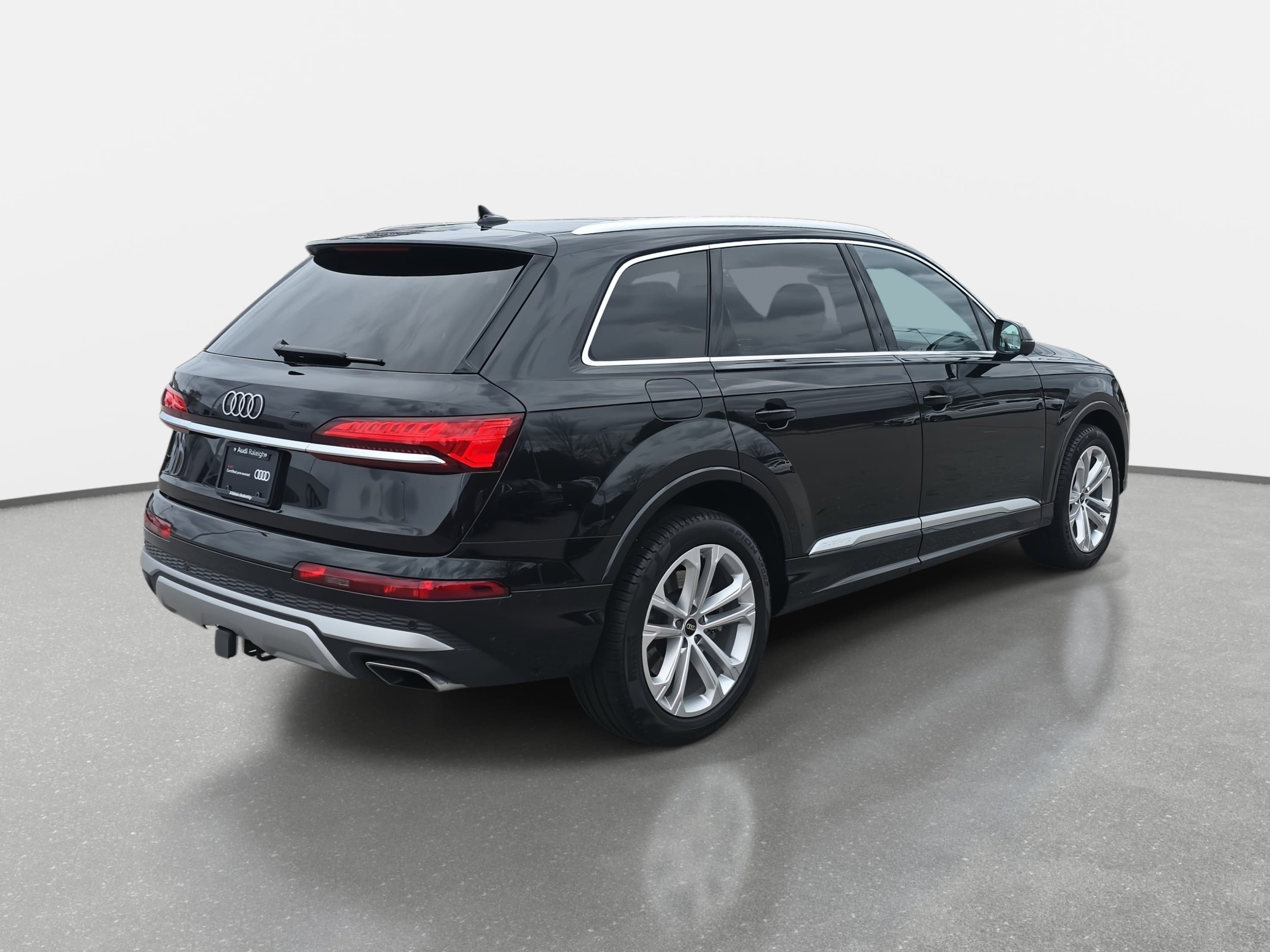 Used 2025 Audi Q7 3.0T Premium Plus w/ Premium Plus Package image 5