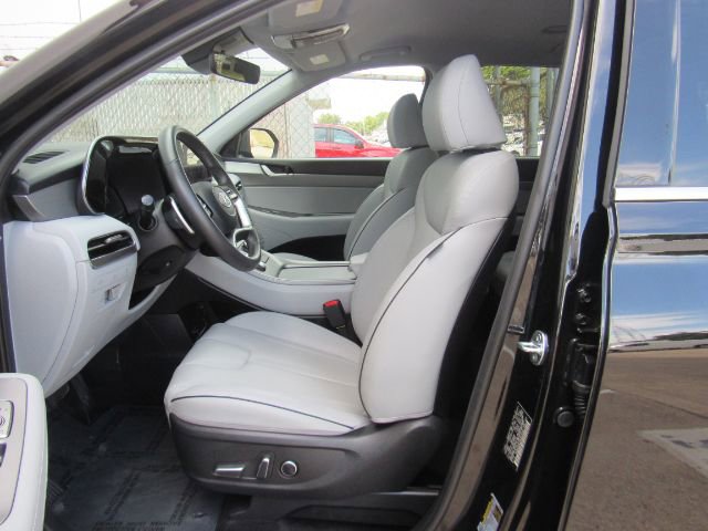 Used 2025 Hyundai Palisade SEL image 12