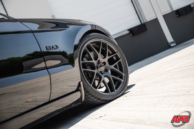 Used 2013 Ford Mustang GT Premium RWD image 54