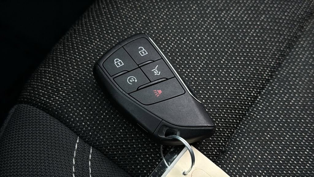 Used 2024 Chevrolet Traverse LT image 37