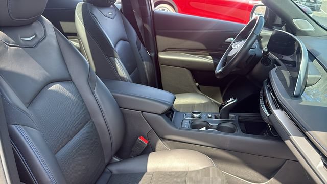 Used 2024 Cadillac XT4 Sport AWD/4WD image 14