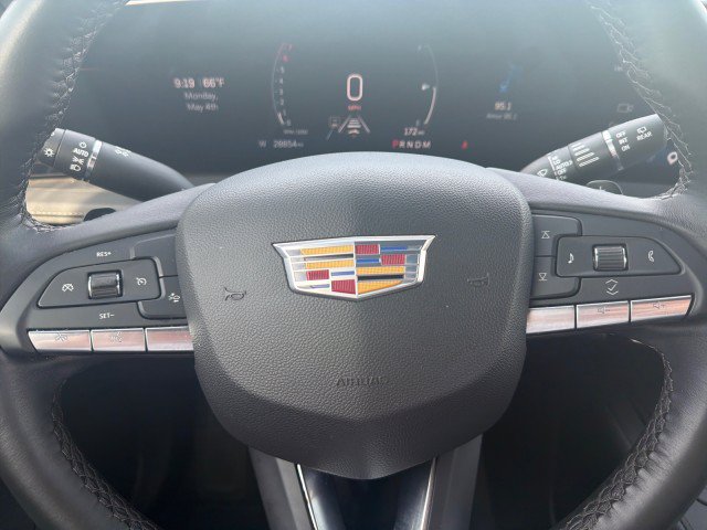 Used 2025 Cadillac XT4 Premium Luxury FWD image 7